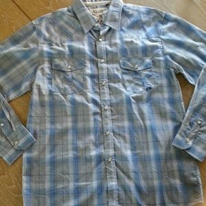 Costal snap close shirt